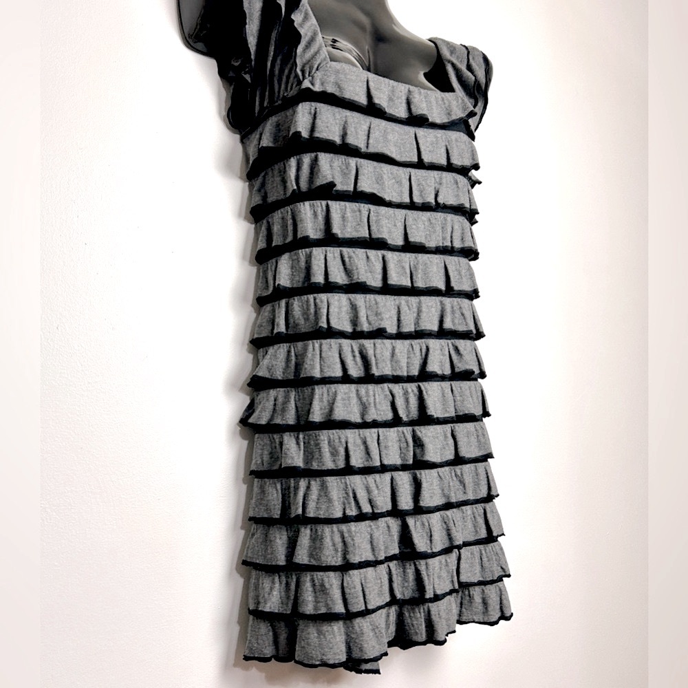 Gray Tiered Mini Dress - Picture 4 of 11